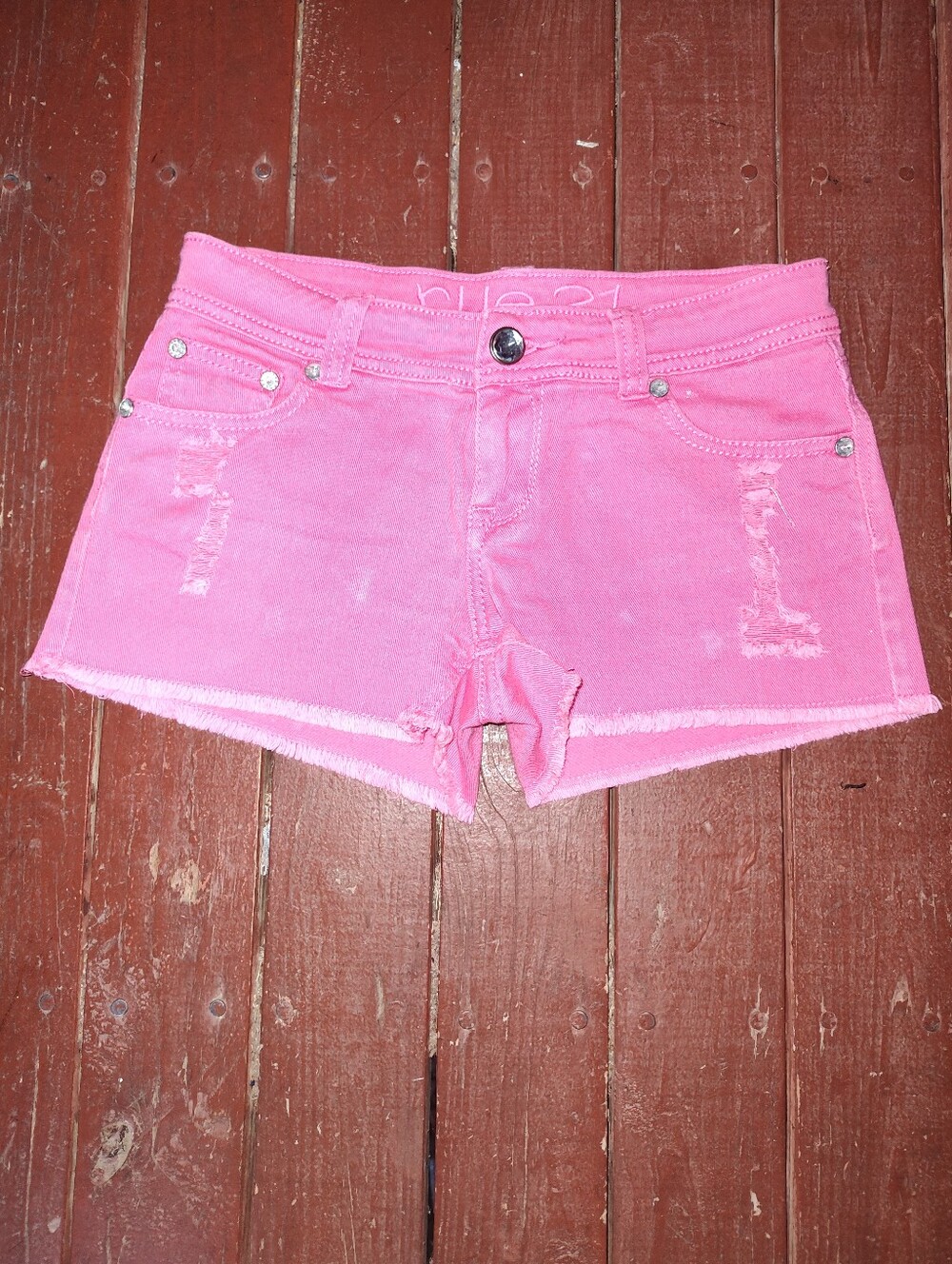 Hot Pink Rue 21 Denim Distressed Women's Low Rise Waist Y2K Shorts With Jewels